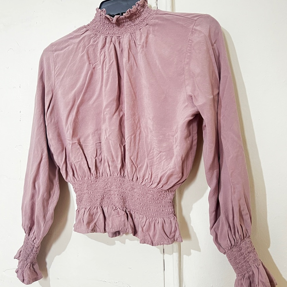 Heart Hips Dusty Pink Smocked Blouse